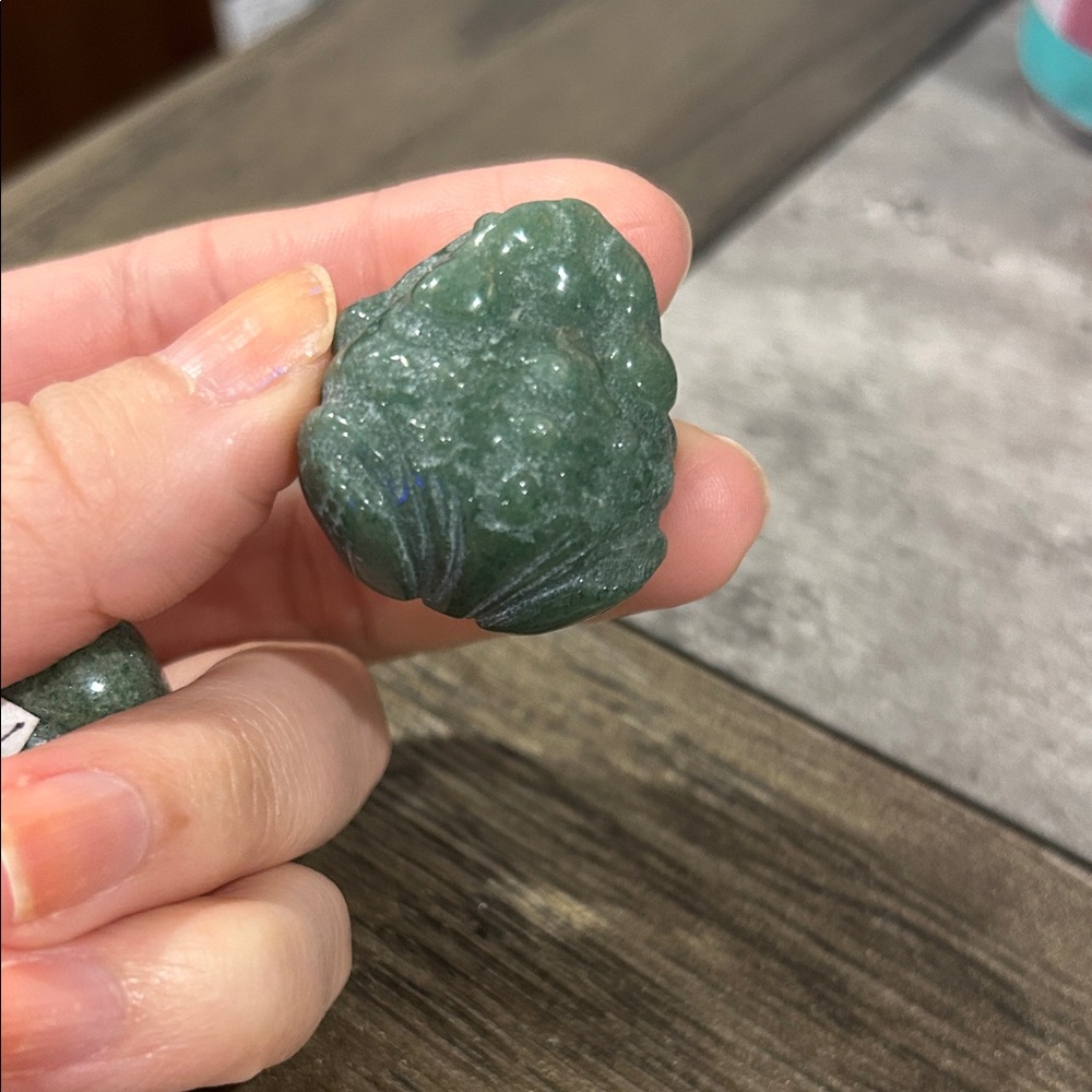 Green Aventurine Toad Figurine - Picture 13 of 13